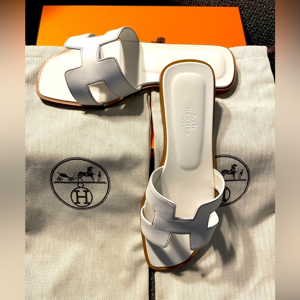 Hermes White Leather Oran Slides